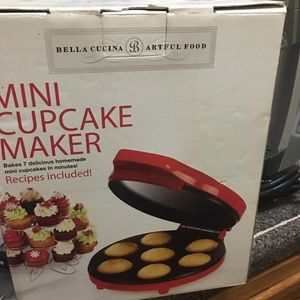 Mini cupcake maker